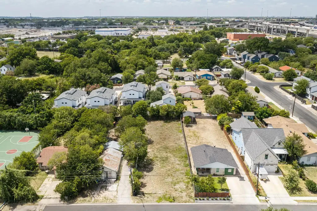 7512 Providence Avenue, Austin