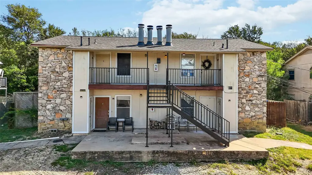 811 Bracewood Circle, San Marcos