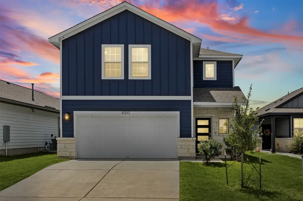 6915 Tiznow Lane, Buda