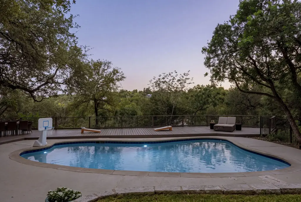3902 Knollwood Drive A, Austin