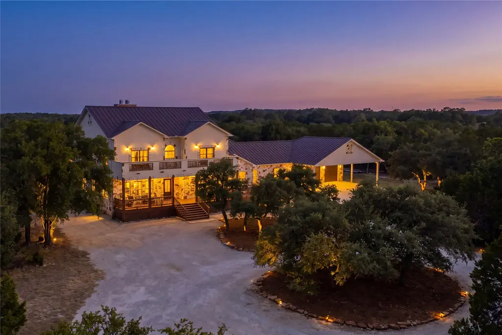 224 Liberty Bell Lane, Dripping Springs