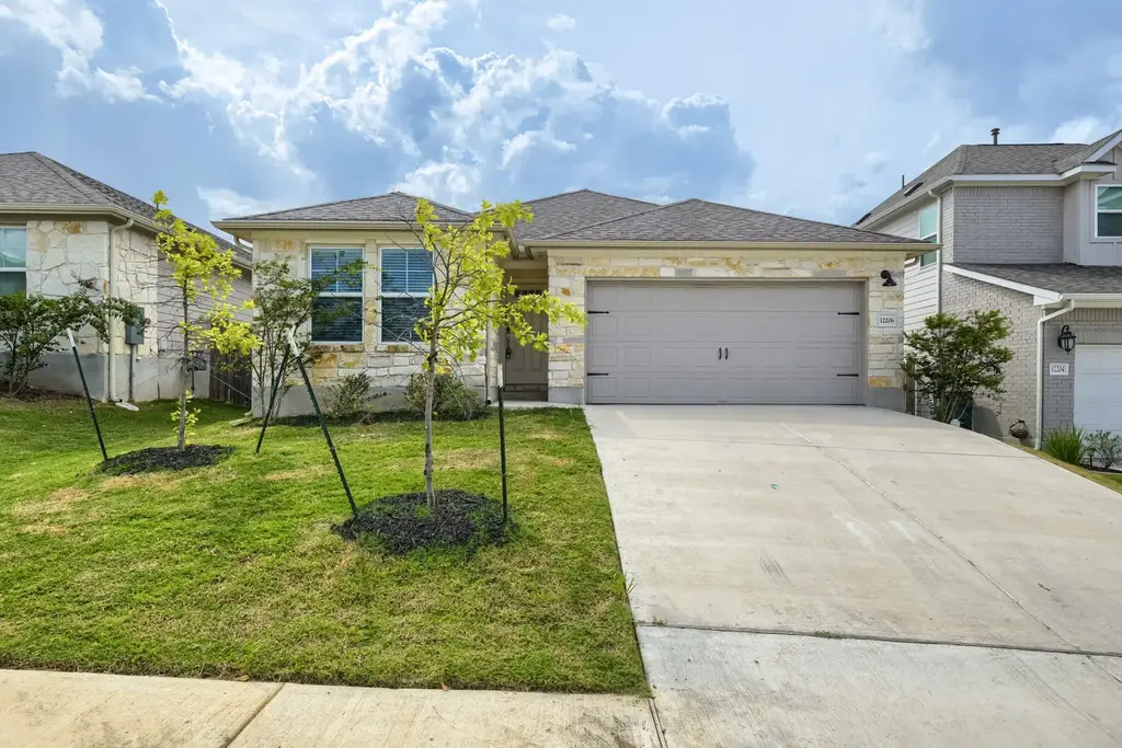 12206 Purple Prairie Lane, Buda