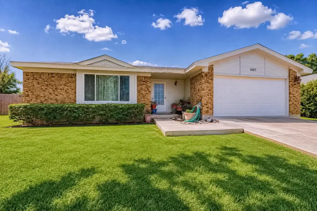 1407 Gatlinburg Drive, Pflugerville