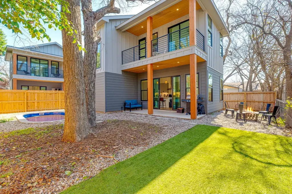 910 Tillery Street A & B, Austin