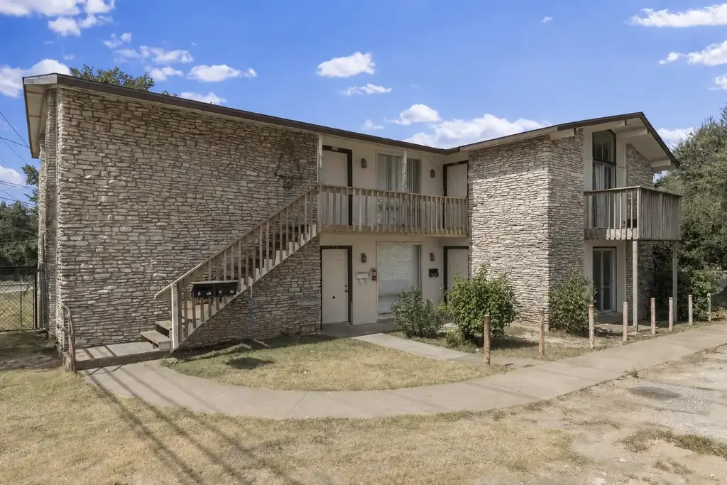 2507 Manor Circle, Austin