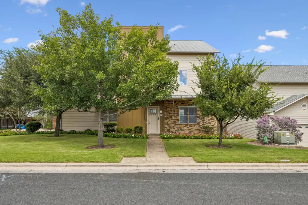 8500 Red Willow Drive A, Austin