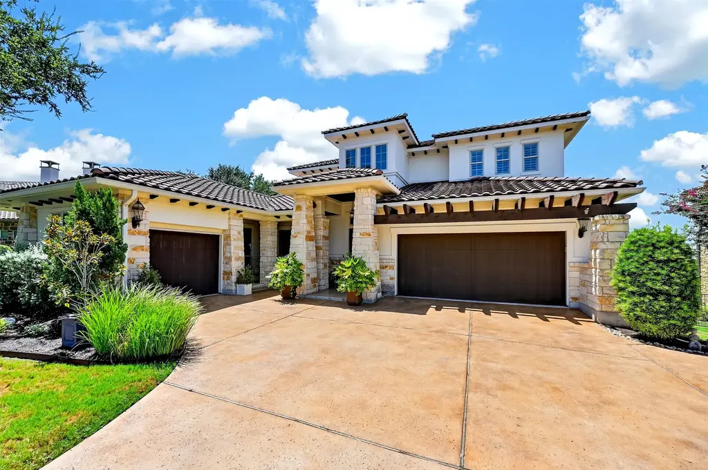 203 Martinique Pass, Austin