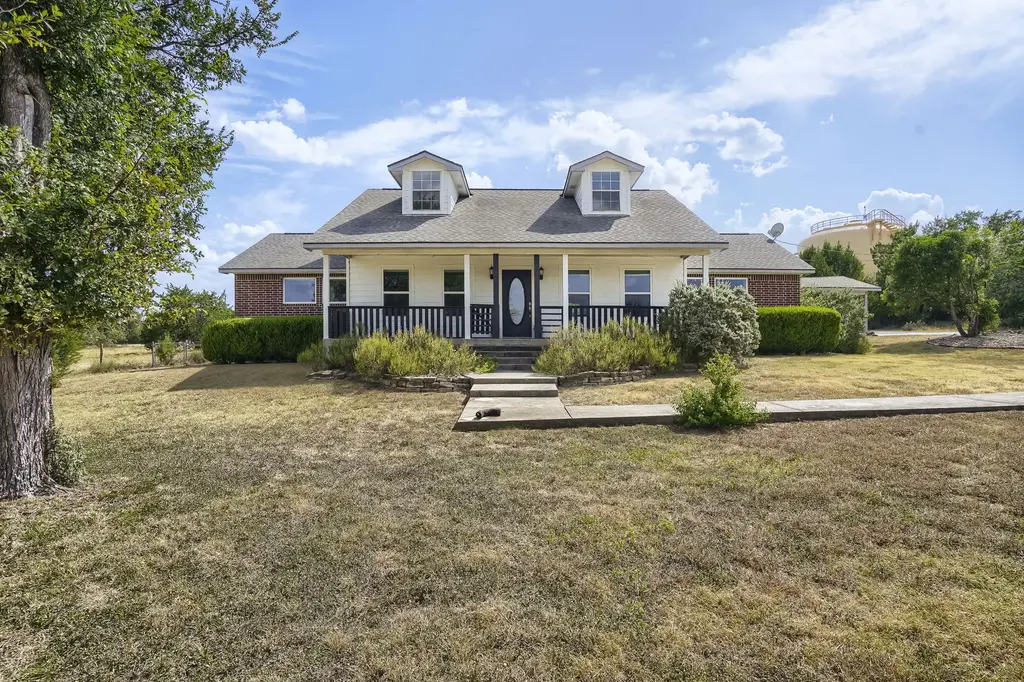 162 Arnold Drive, Canyon Lake