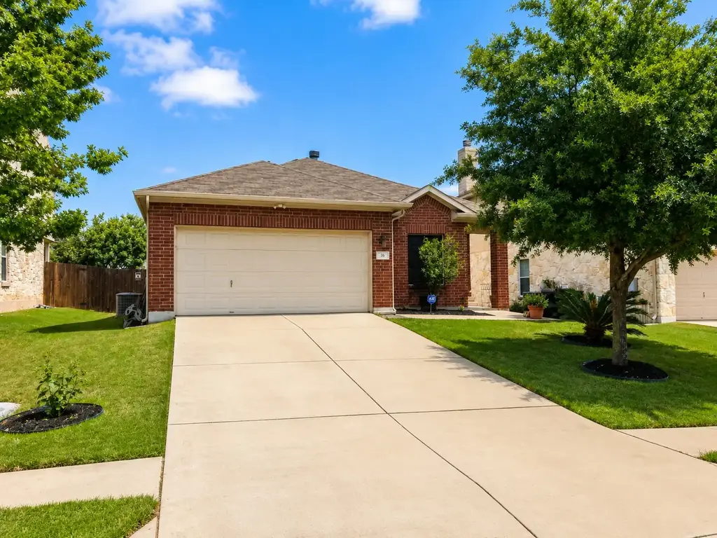 305 Dark Horse Lane, Buda