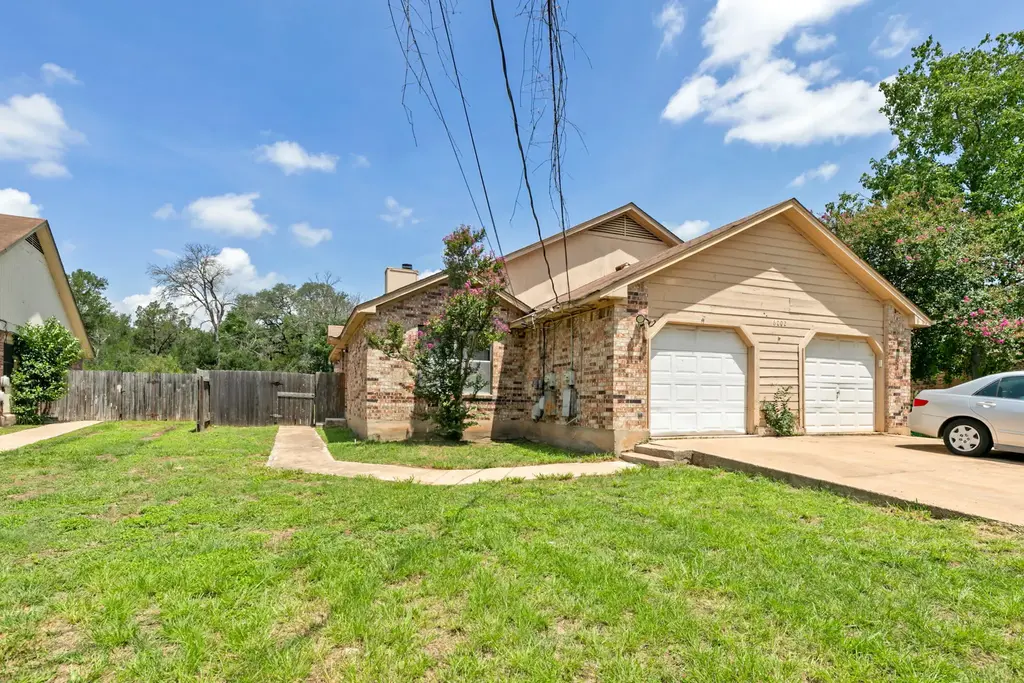 6002 Parkwood Drive B, Austin