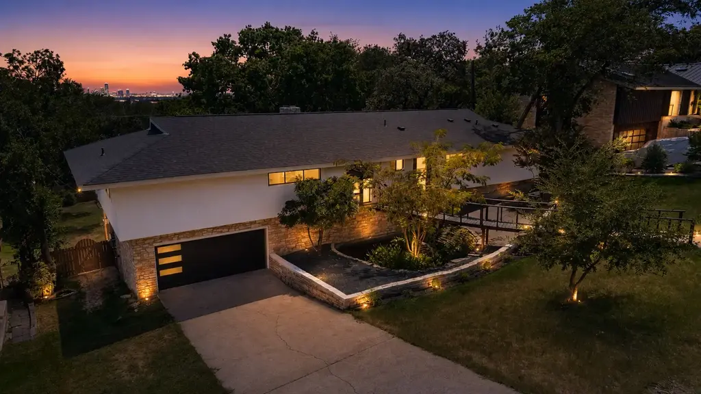 4905 Crestway Drive, Austin
