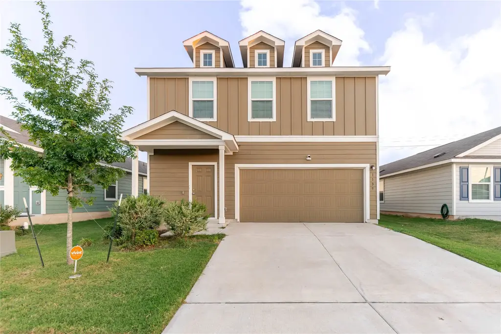 1139 Catfish Lane, Bastrop