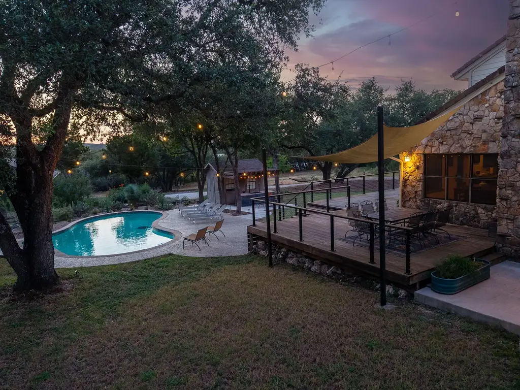 14900 Crosscreek Drive, Austin