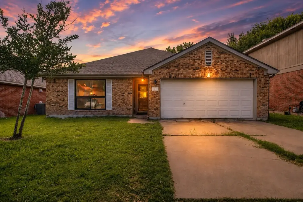 511 Dusty Leather Court, Pflugerville