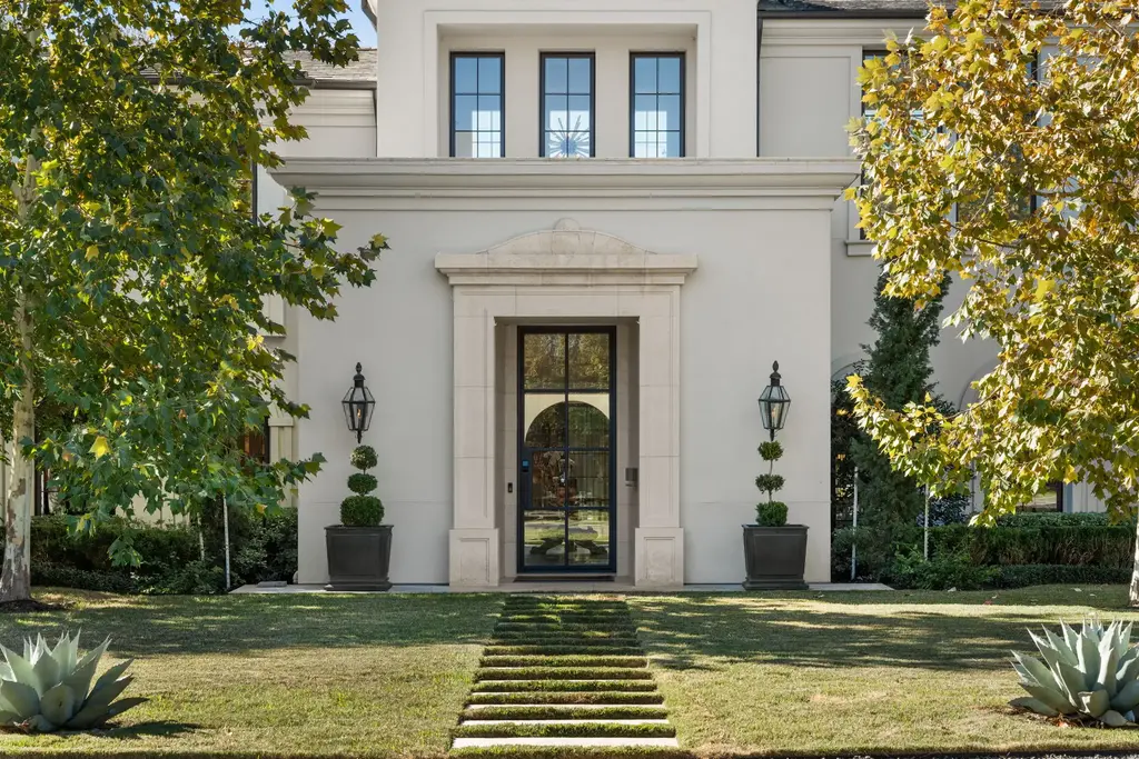 2703 Greenlee Drive, Austin