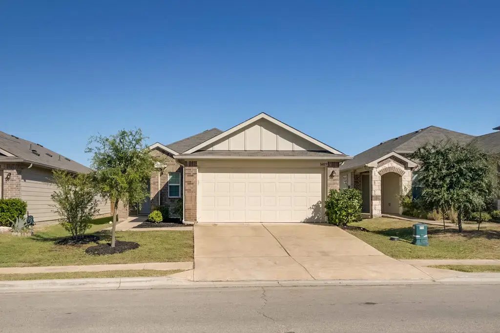 14819 Breccia Road, Manor