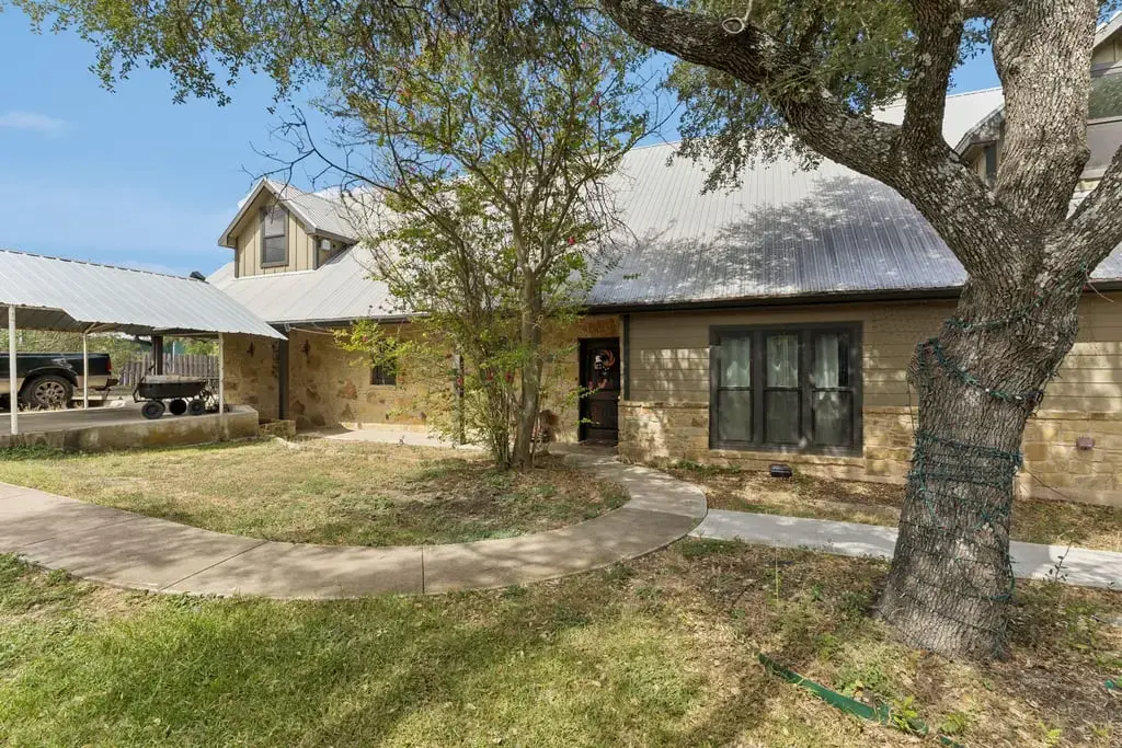10111 Signal Hill Road, Austin