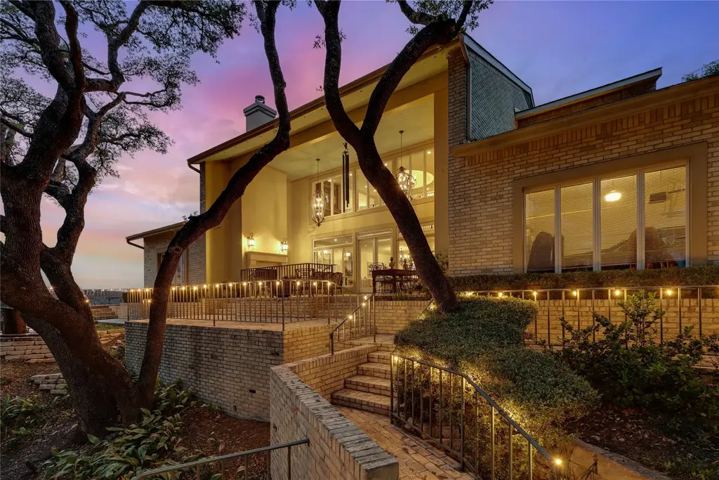 3418 Mount Bonnell Circle, Austin