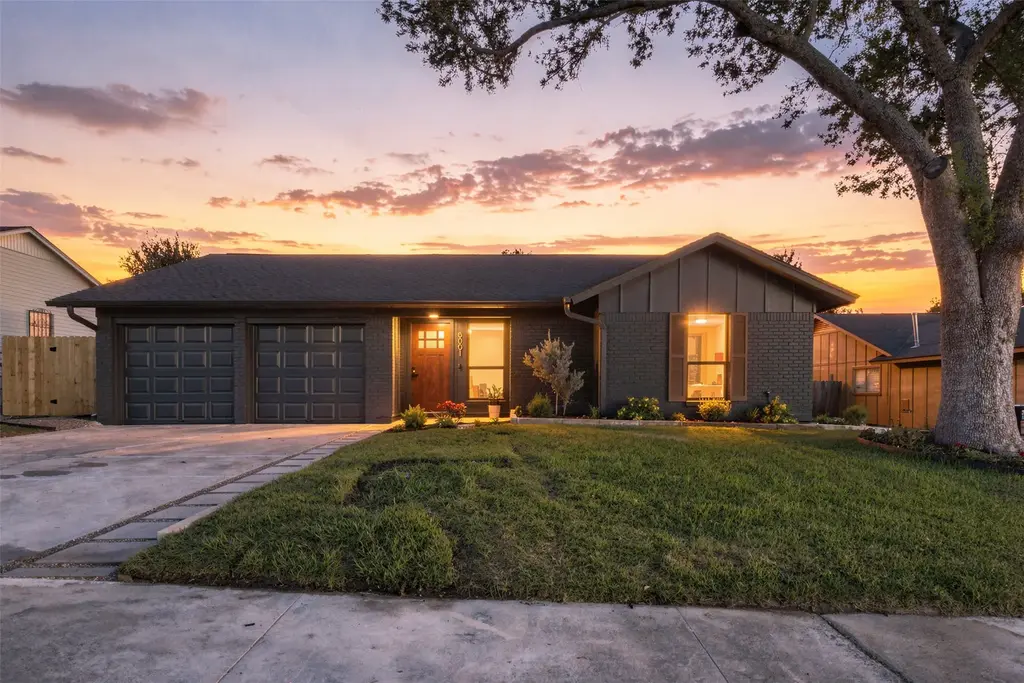 5001 Bundyhill Drive, Austin