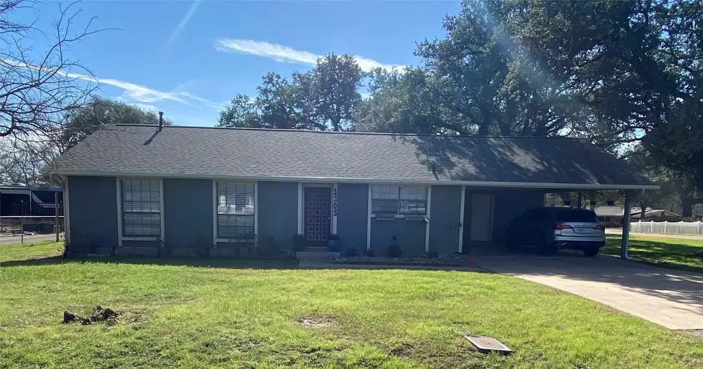 1305 E Main Street, Round Rock