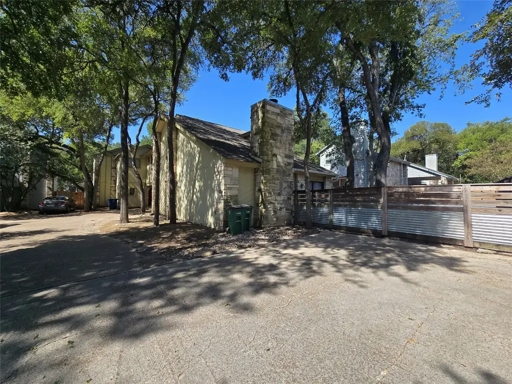 1713 Cinnamon Path A, Austin
