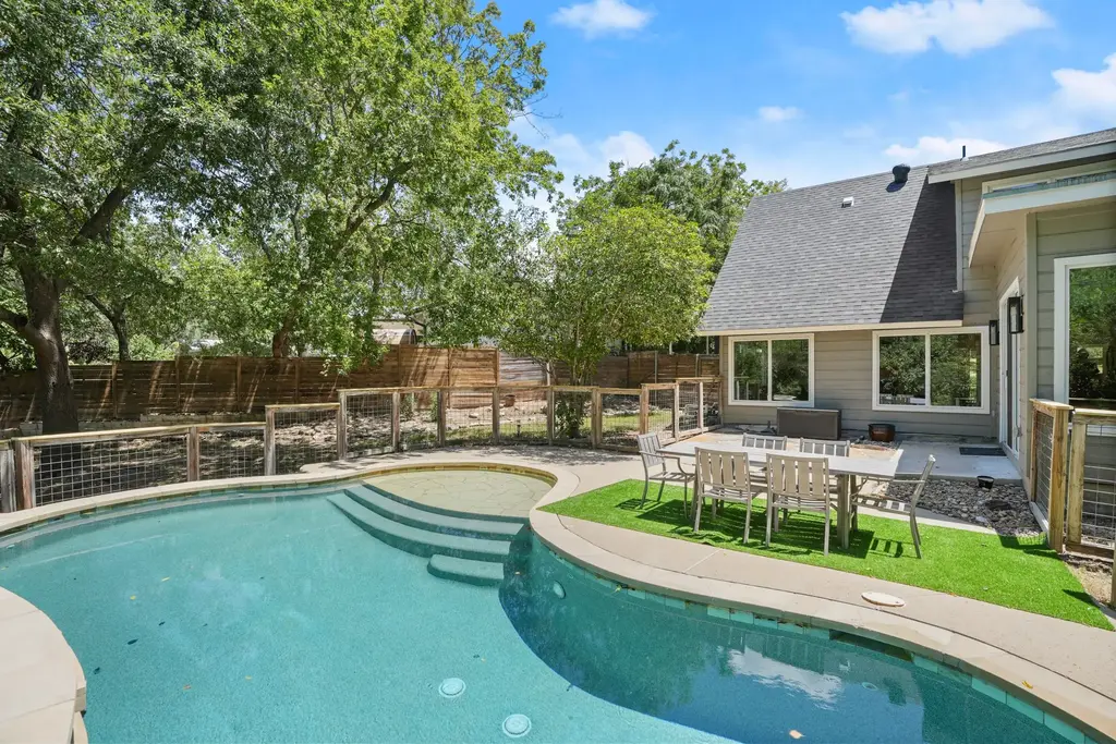 2506 Friar Tuck Lane, Austin