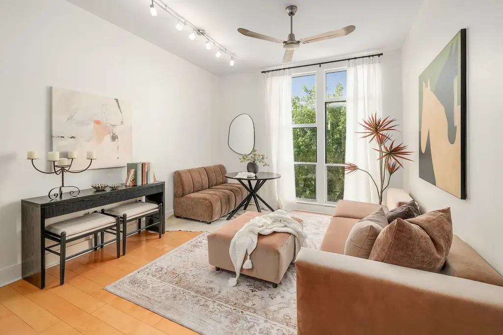 1320 Robert Browning Street 308, Austin