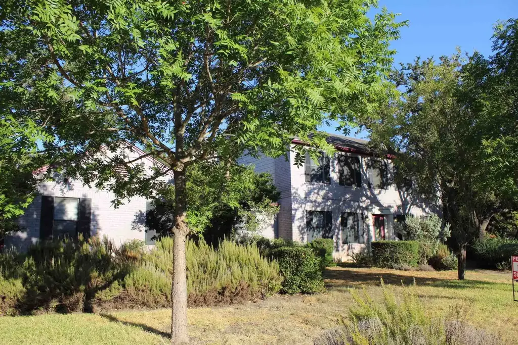 5402 Musket Ridge, Austin