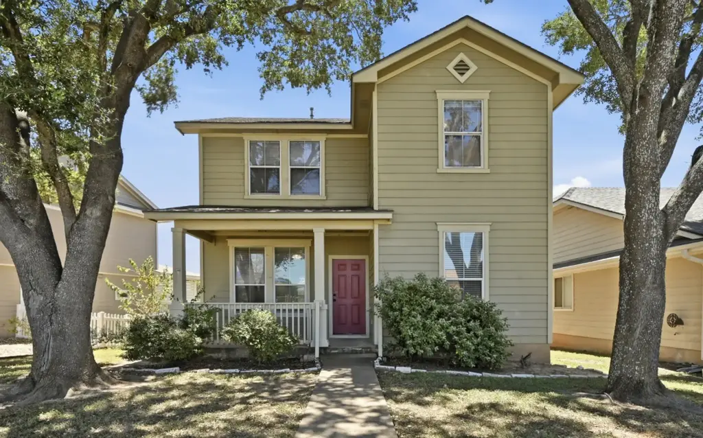 348 Sampson, Kyle