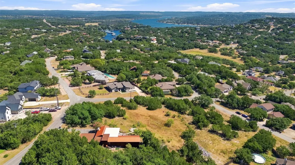 22121 Oban Drive, Spicewood