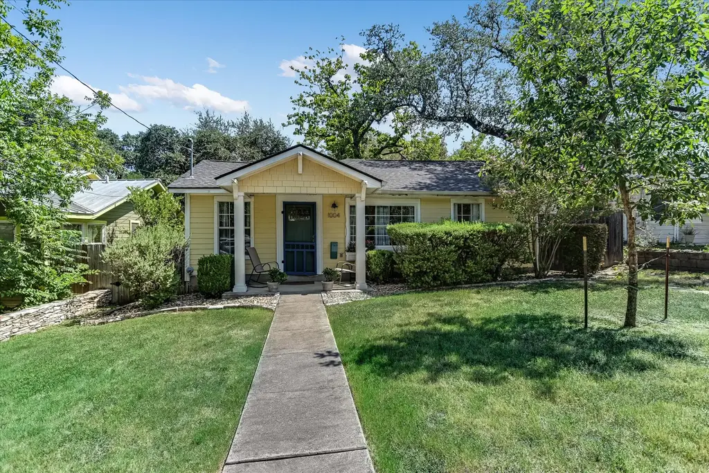 1004 W Monroe Street, Austin