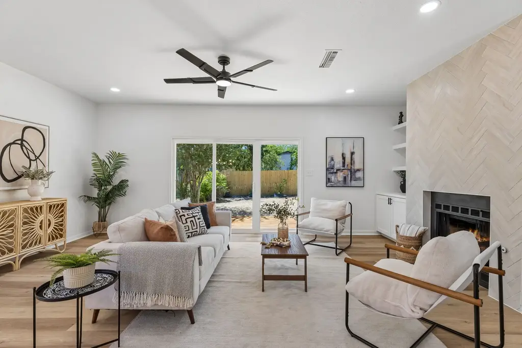 106 Cottonwood Drive, Hutto