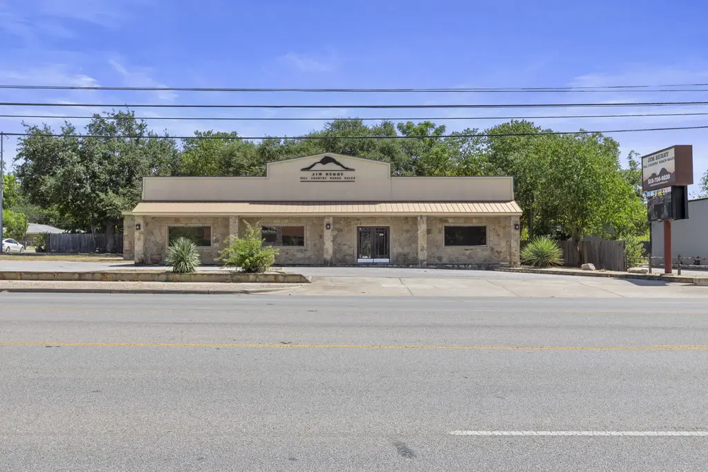 503 S Water Street S, Burnet
