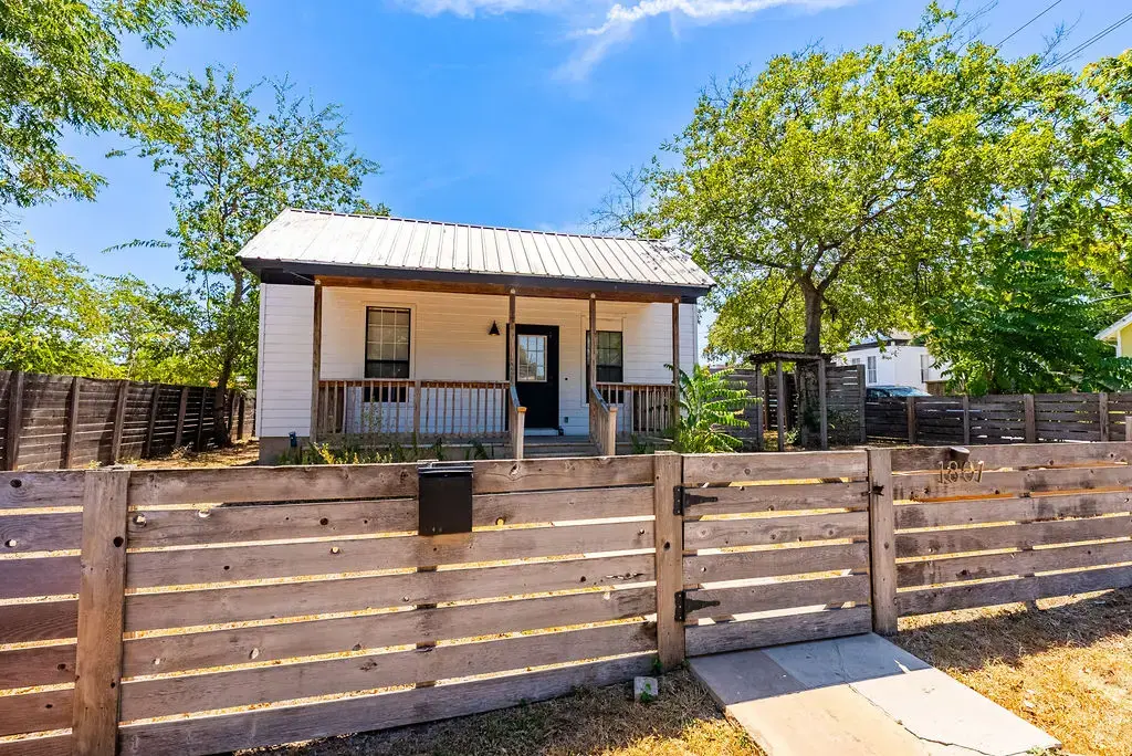 1801 13th Street E, Austin
