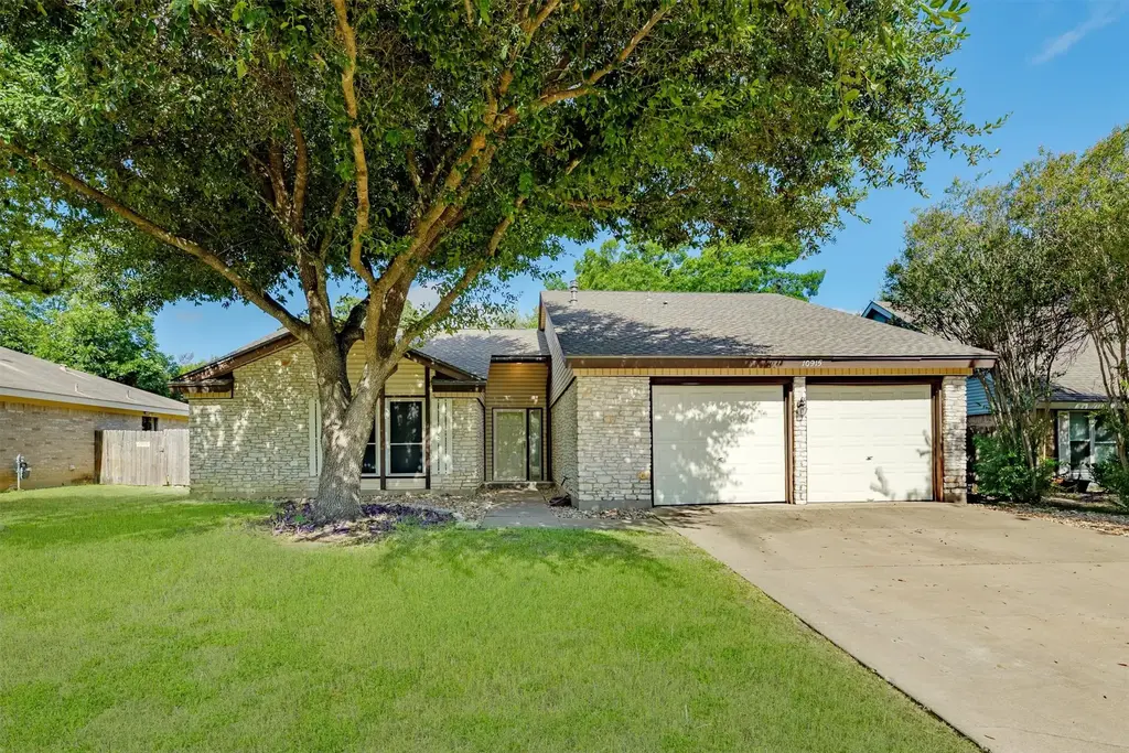10915 Thicket Trail, Austin