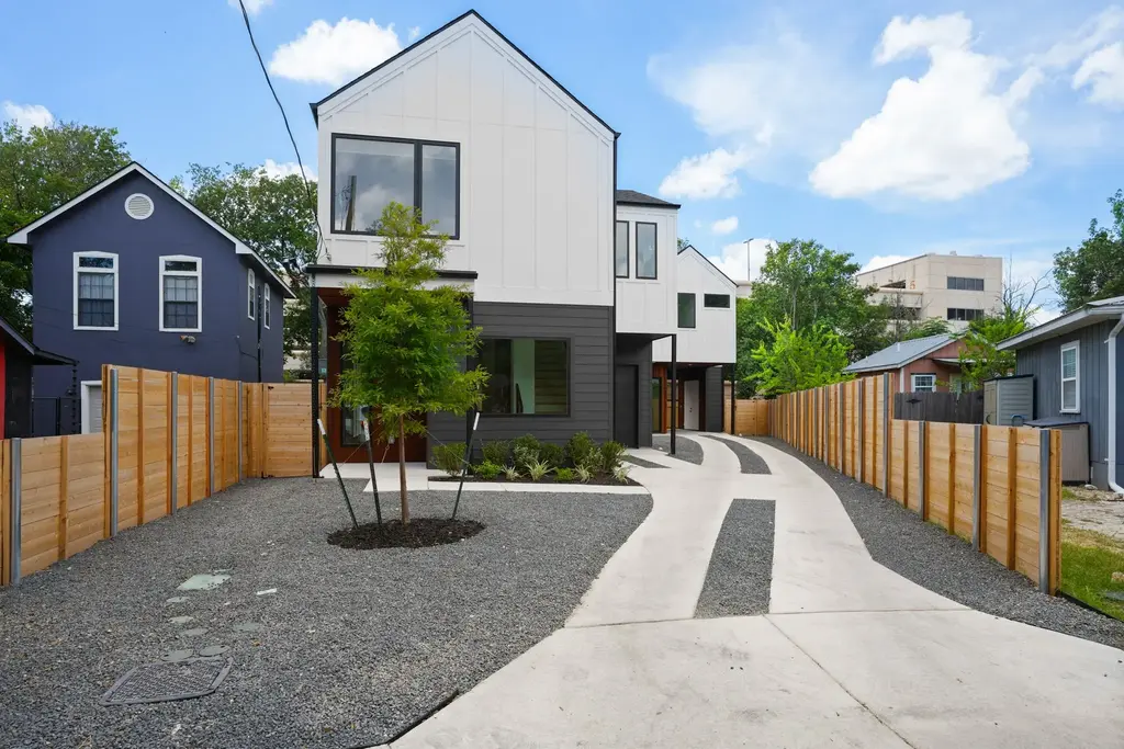 913 Capitol Court 1, Austin