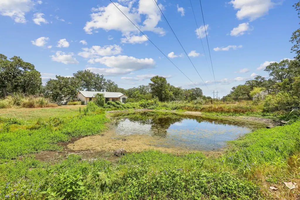 286 Simpson Avenue, Cedar Creek