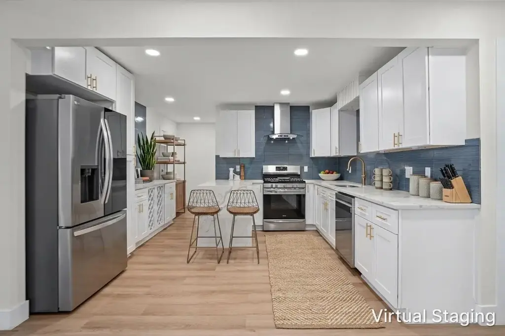 2400 Broken Oak Drive, Austin