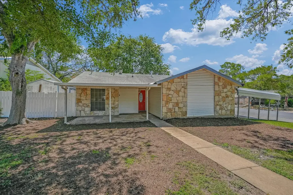4811 Spring Meadow Cove, Austin