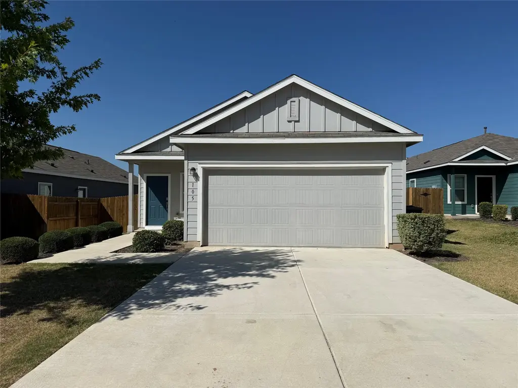 105 Crier Cove, Georgetown