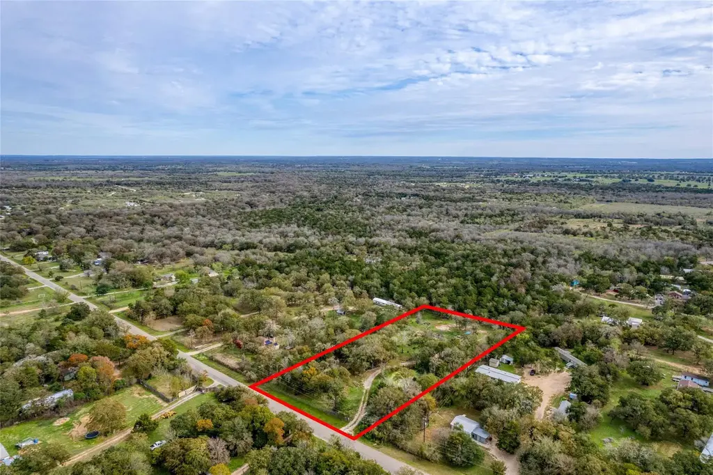 201 Artesian Drive, Cedar Creek