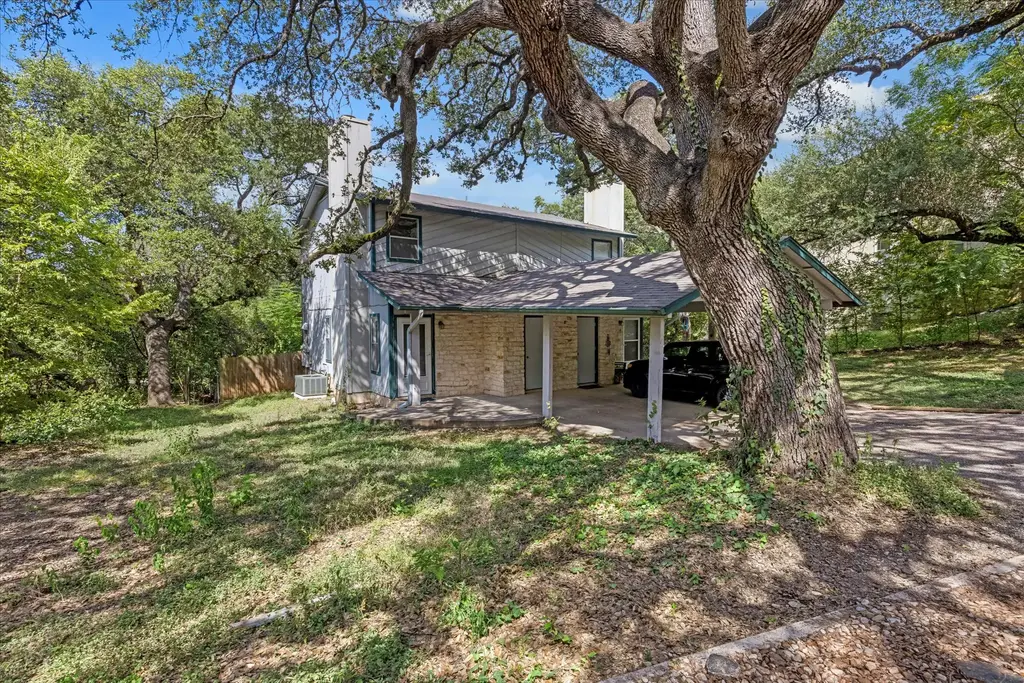 8202 Mescalero Drive A, Austin