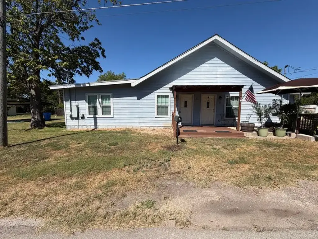 211 Shaw Street A, Taylor