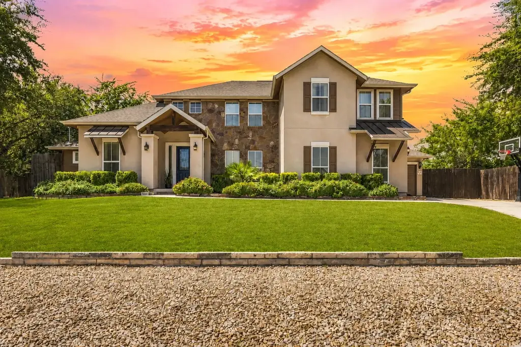 1010 Canyon Edge Drive, Austin