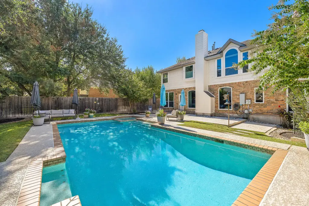 3712 Royal Port Rush Drive, Round Rock