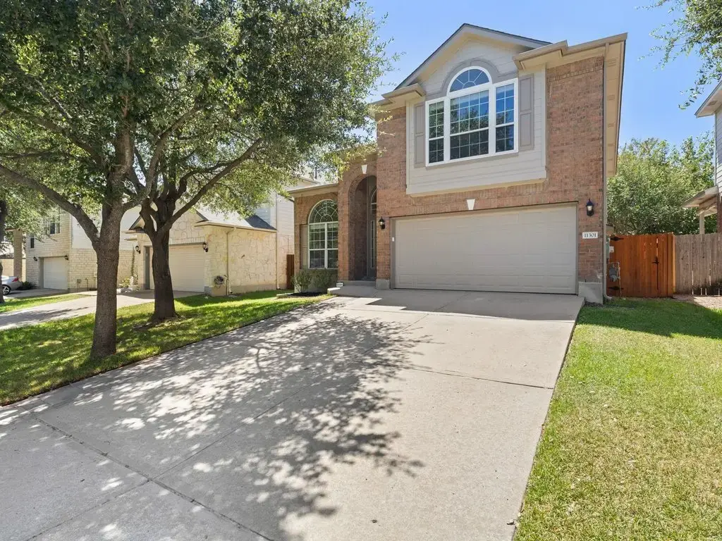 11301 Fletcher Hall Lane, Austin