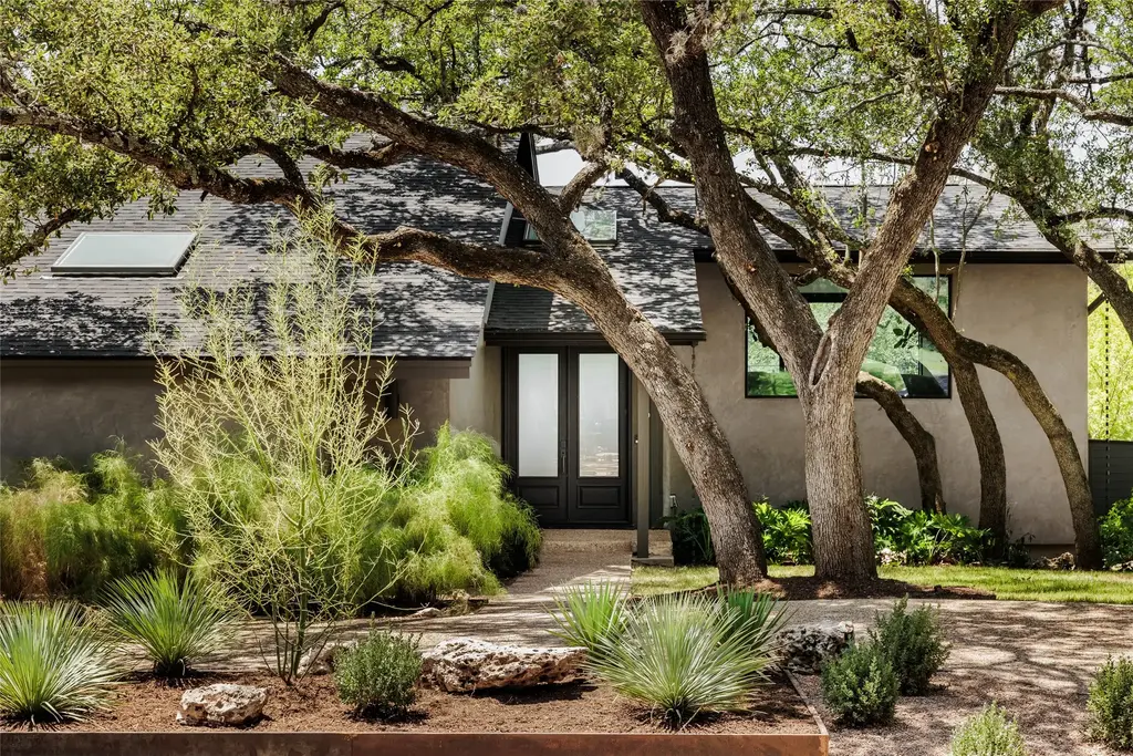 3703 Hidden Hollow, Austin