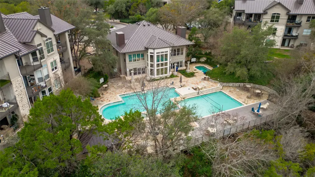 6000 Shepherd Mountain Cove 917, Austin