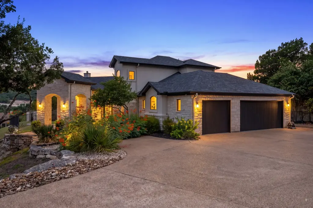 3503 Bachelor Gulch, Leander