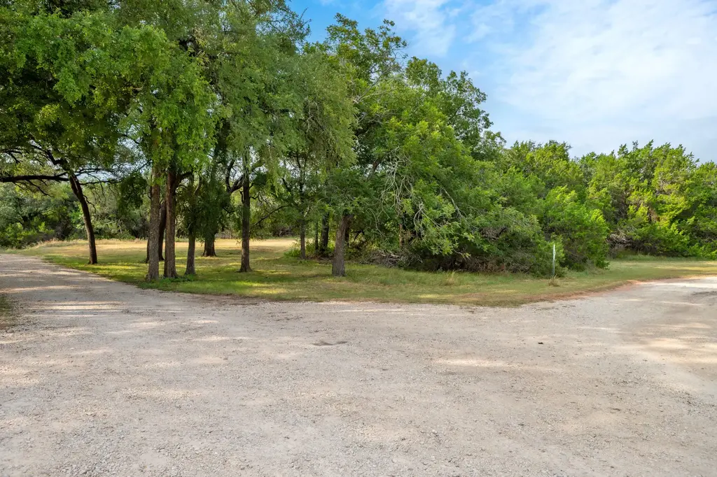 5021 Little Valley Road, Leander